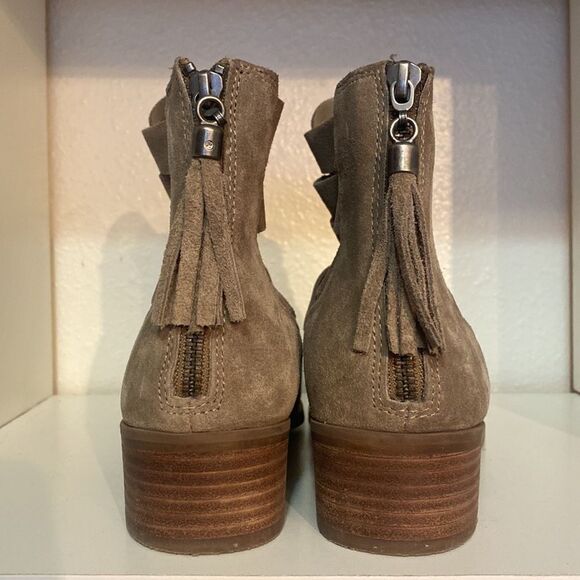 Volatile Womens Leather Suede Distressed Cut Out Zip Woven Tan Ankle Booties - Picture 3 of 13